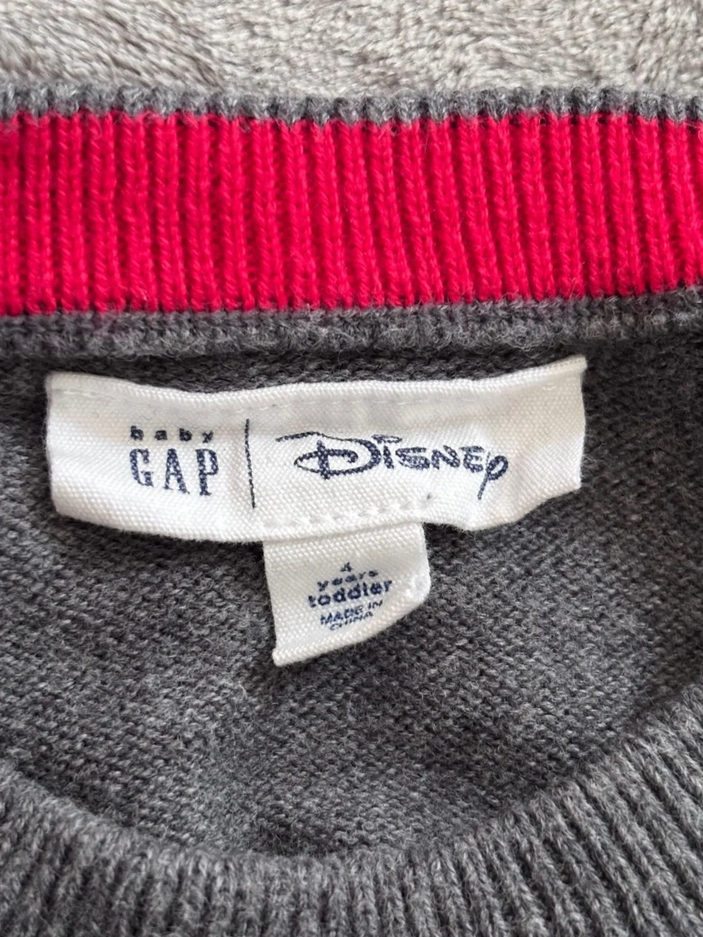 Baby Gap Disney 4T / 4 Years Mickey Mouse Heather Gray Grey Sweater Top EUC